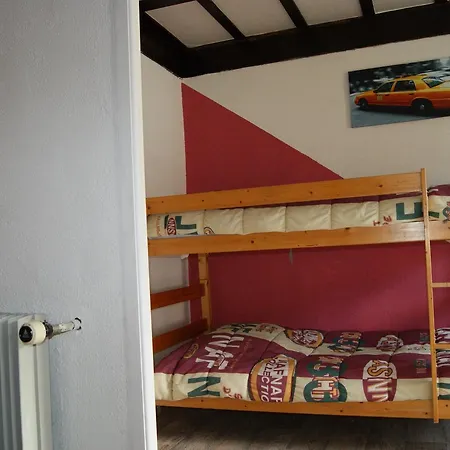 De La Poste * Ceyrat