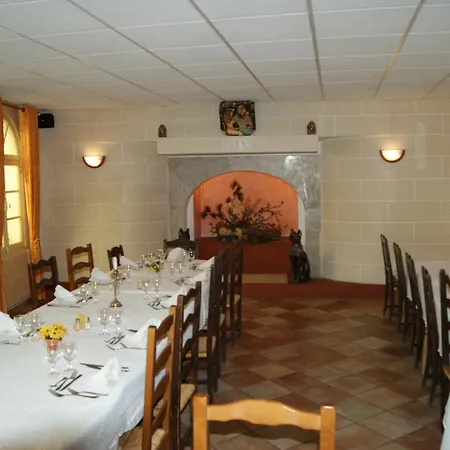 ホテル De La Poste *